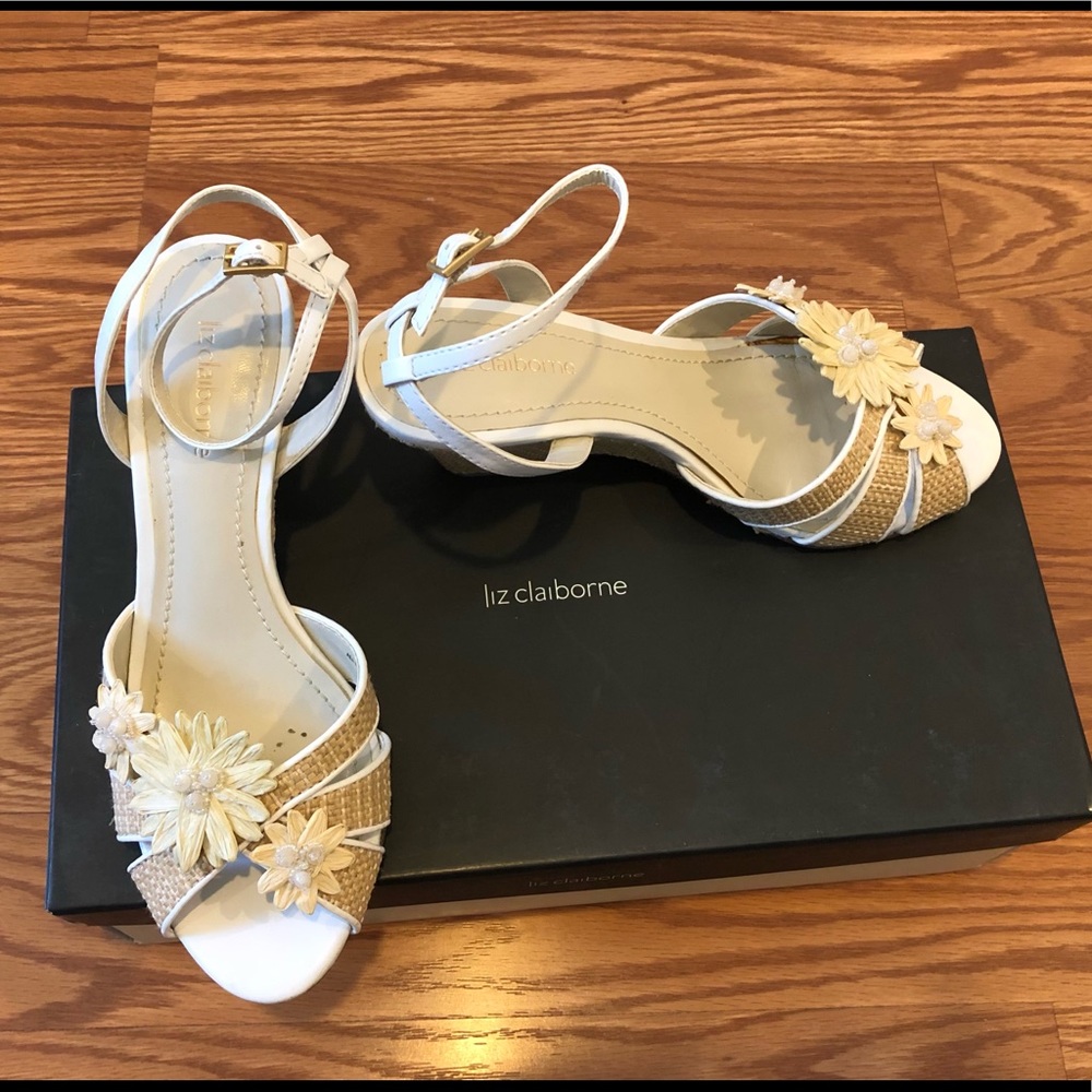 Liz Claiborne Flower Espadrilles Wedge